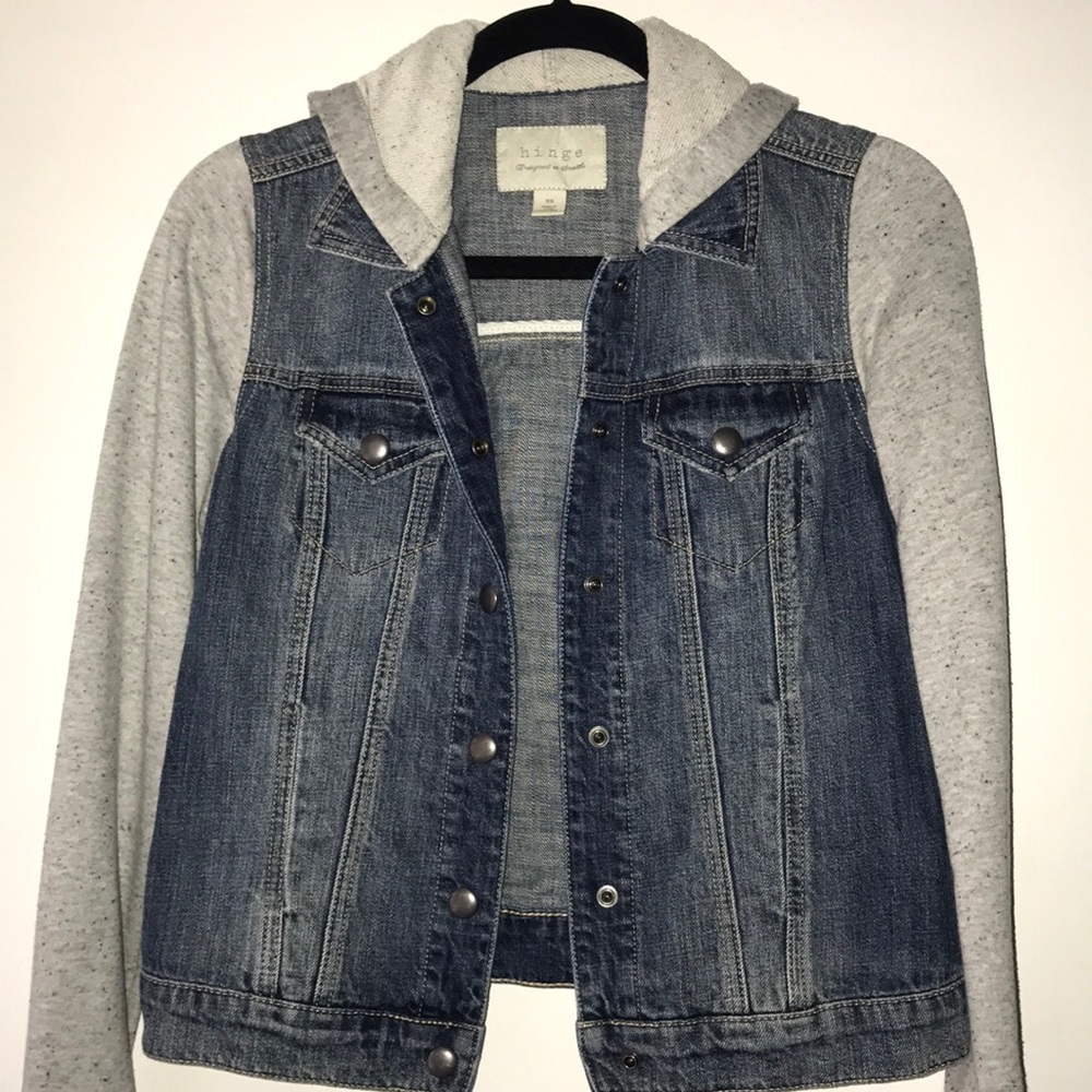 Hinge denim jacket